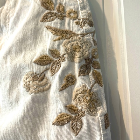 Abercrombie & Fitch‎ Zoe Vintage A-Line White Floral Embroidered Skirt 26 2R - Picture 2 of 10